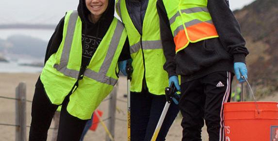 Coastal Cleanup at Upton Beach