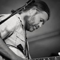 Free Beergarden Show with Josh Brough & The Contraband